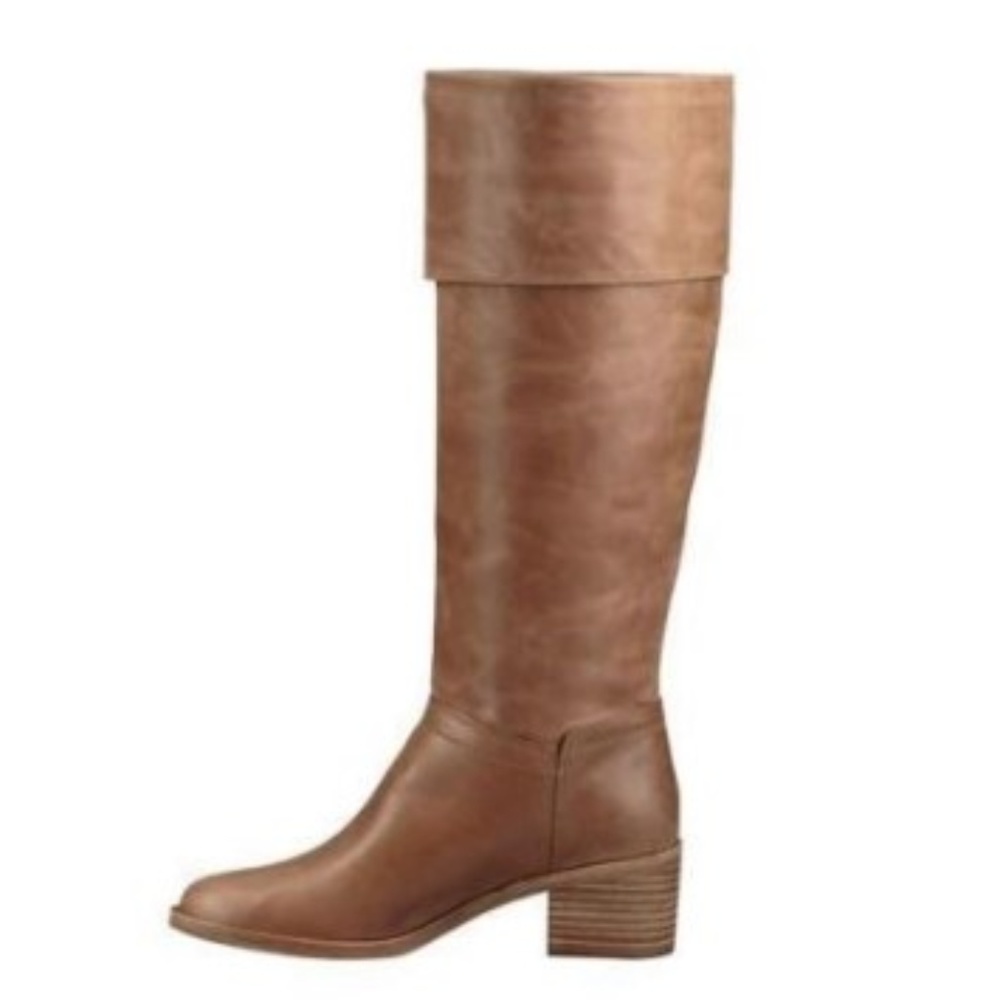 UGG Australia Tall Leather Riding Boot Retail $250 - Picture 2 of 6